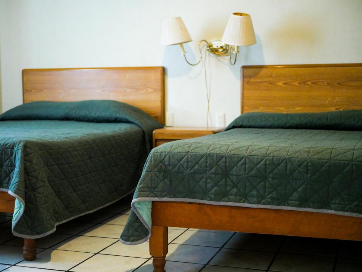 Hotel La Huerta Rio Verde Ngoại thất bức ảnh
